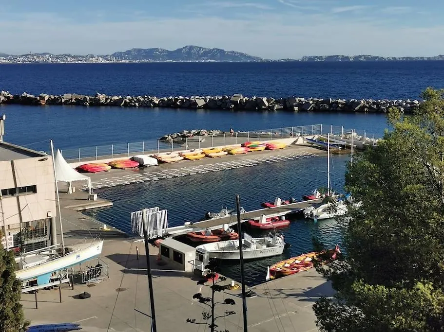 Holiday home Logement Independant Renove Tres Belle Terrasse Vue Mer Port Et Marseille Villa