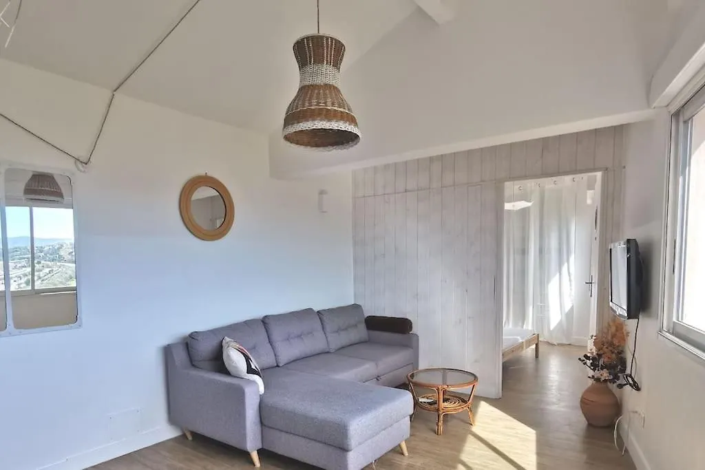 Logement Independant Renove Tres Belle Terrasse Vue Mer Port Et Marseille Villa Holiday home