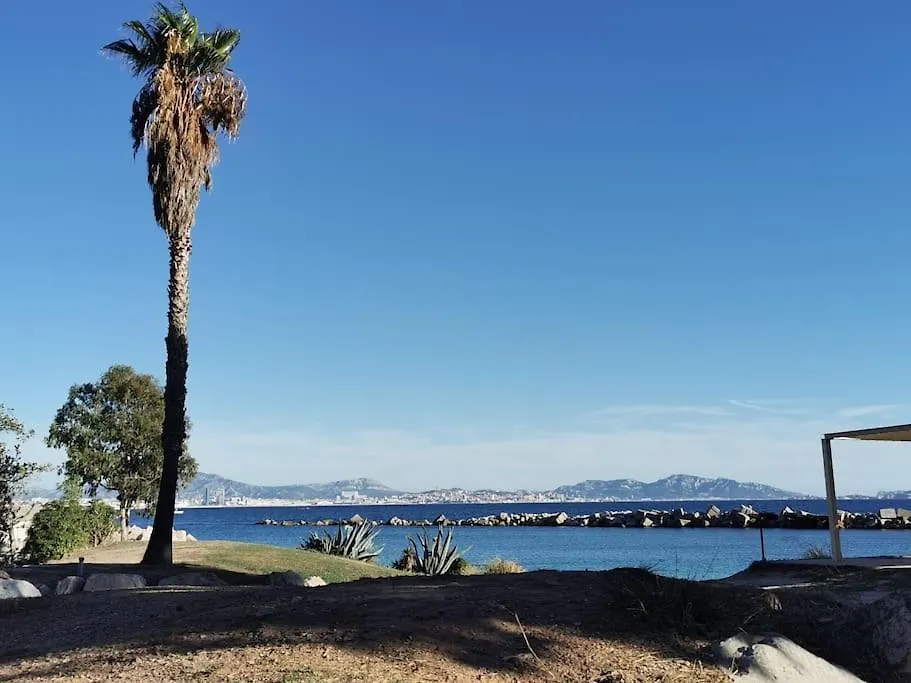 Logement Independant Renove Tres Belle Terrasse Vue Mer Port Et Marseille Villa Holiday home