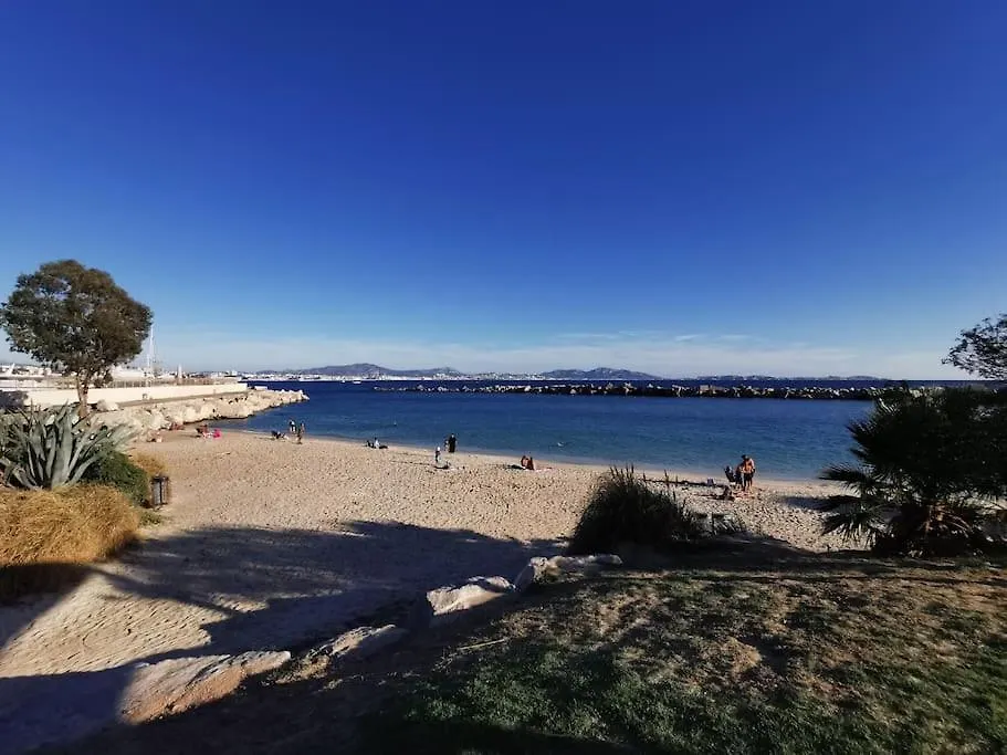 Logement Independant Renove Tres Belle Terrasse Vue Mer Port Et Marseille Villa Holiday home