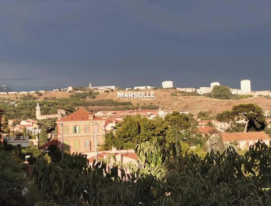 Holiday home Logement Independant Renove Tres Belle Terrasse Vue Mer Port Et Marseille Villa France