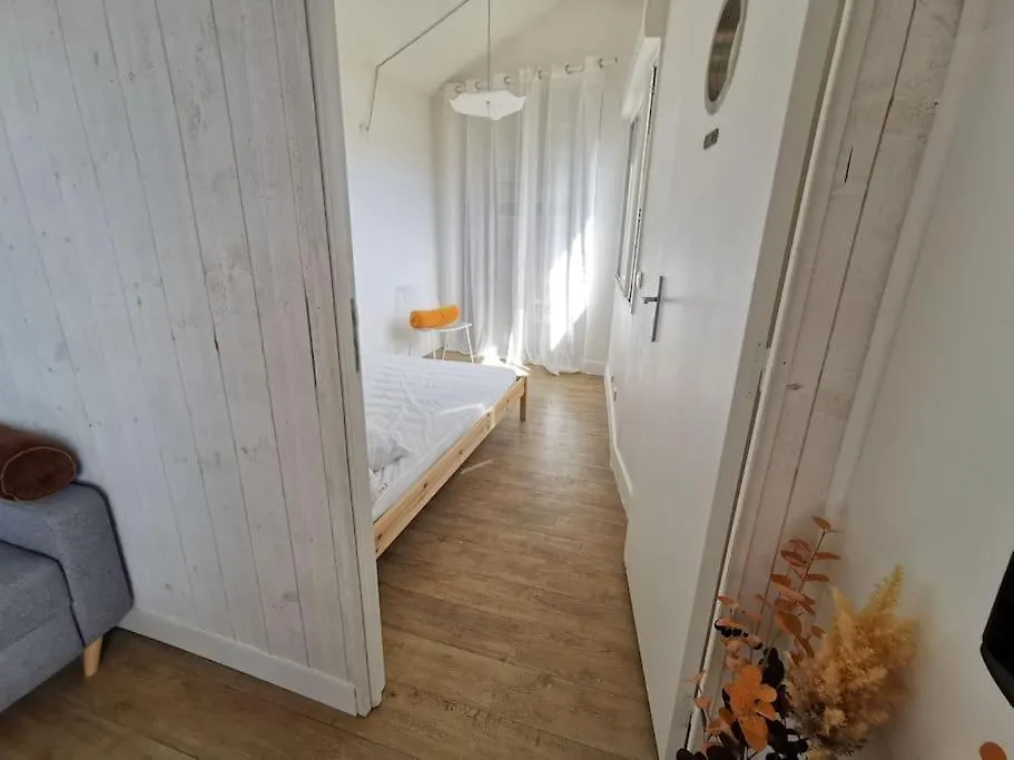Holiday home Logement Independant Renove Tres Belle Terrasse Vue Mer Port Et Marseille Villa
